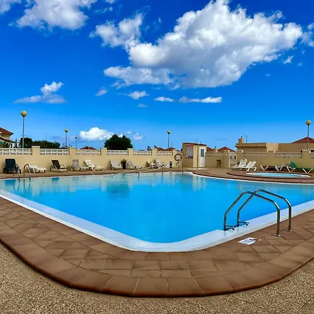 Caleta Pool & Terrace Διαμέρισμα *